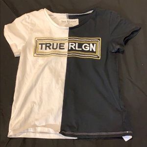Half white half black True Religion T-shirt    Size: M (8-10)